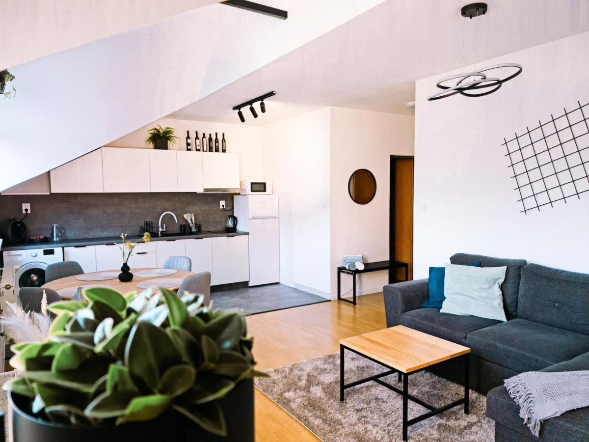 Urban Bloom Apartments By Booky Liptovský Mikuláš Exteriér fotografie